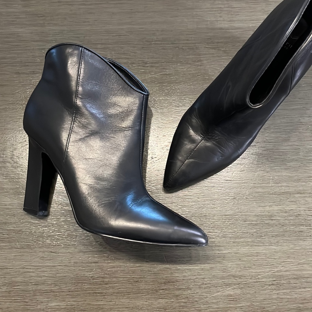 Marc Fisher Black Ankle Booties